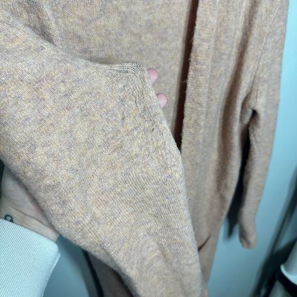 Madewell Kent Cardigan Sweater Coziest Yarn in Heather Carnation - Picture 3 of 6